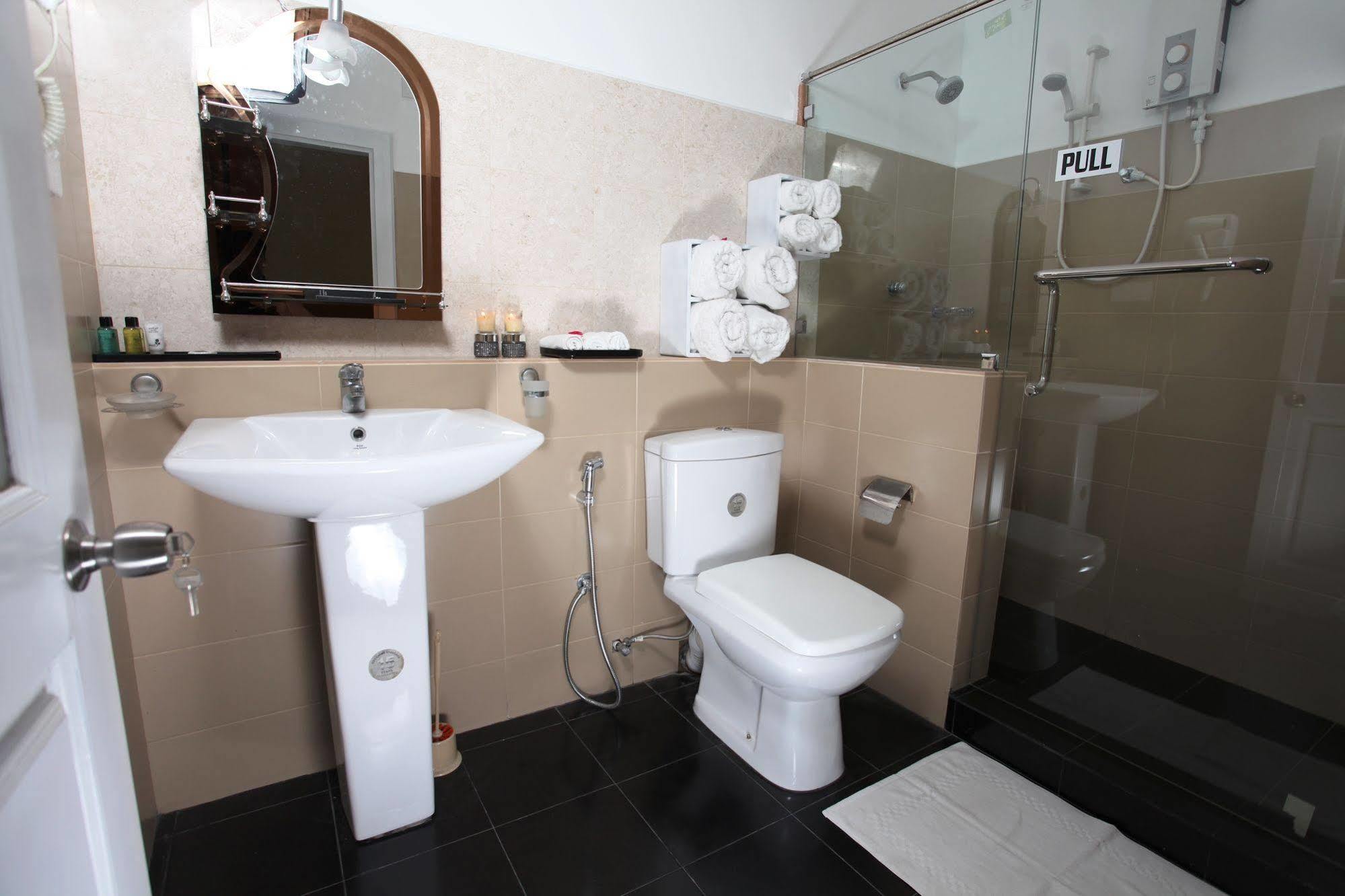 Ayaana Boutique Hotel Kandy Bagian luar foto