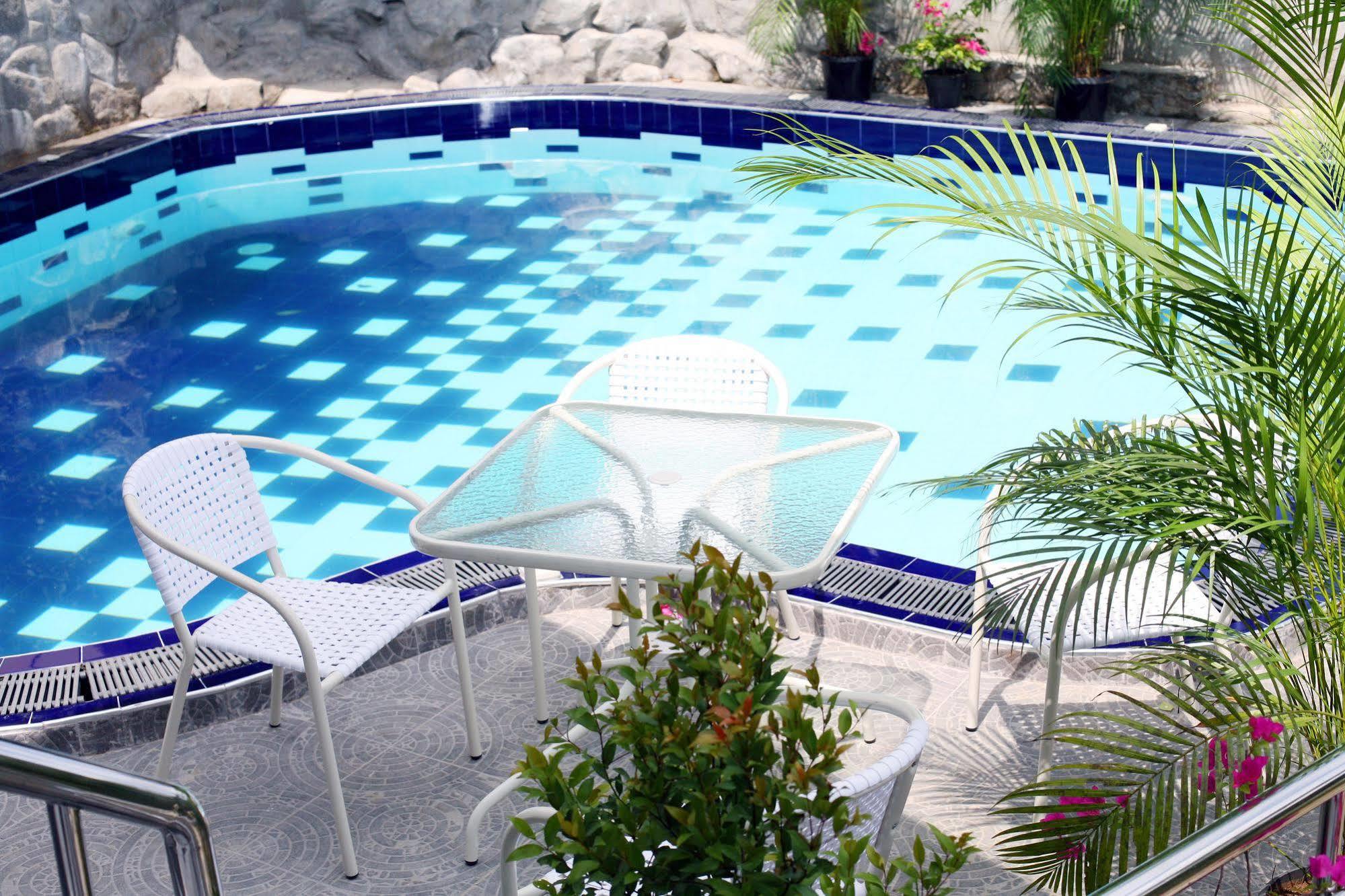 Ayaana Boutique Hotel Kandy Bagian luar foto